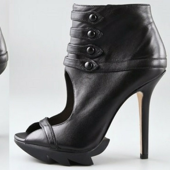 *RARE* Camilka Skovgaard Lambskin Leather booties