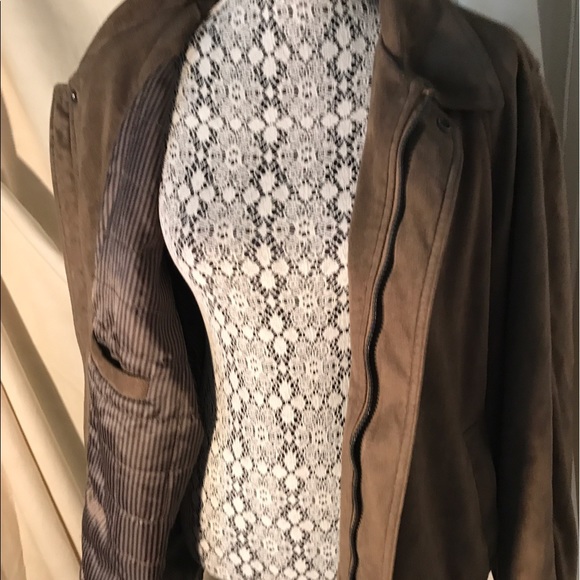 Jacket.  Foe  Suede - Picture 4 of 4