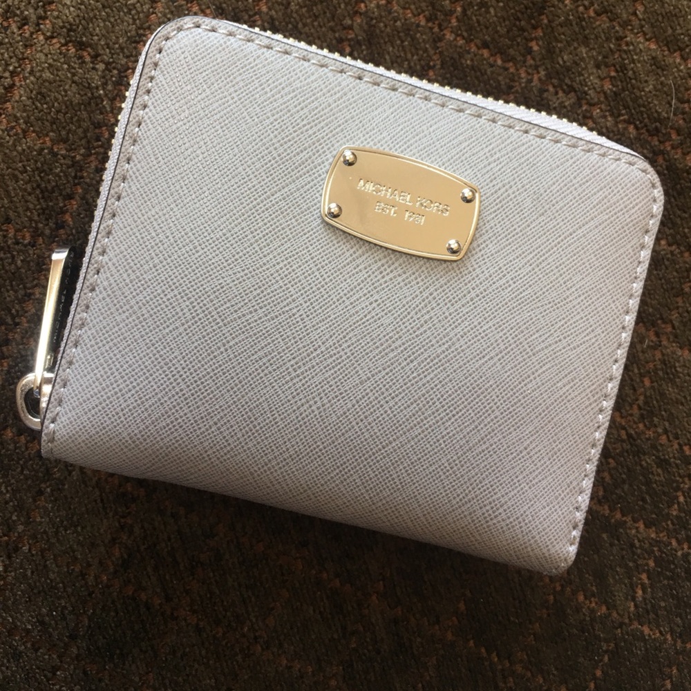 michael kors wallet