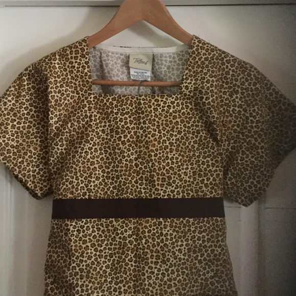 Scrub Set by Tafford -Leopard Print and Brown - Picture 2 of 4