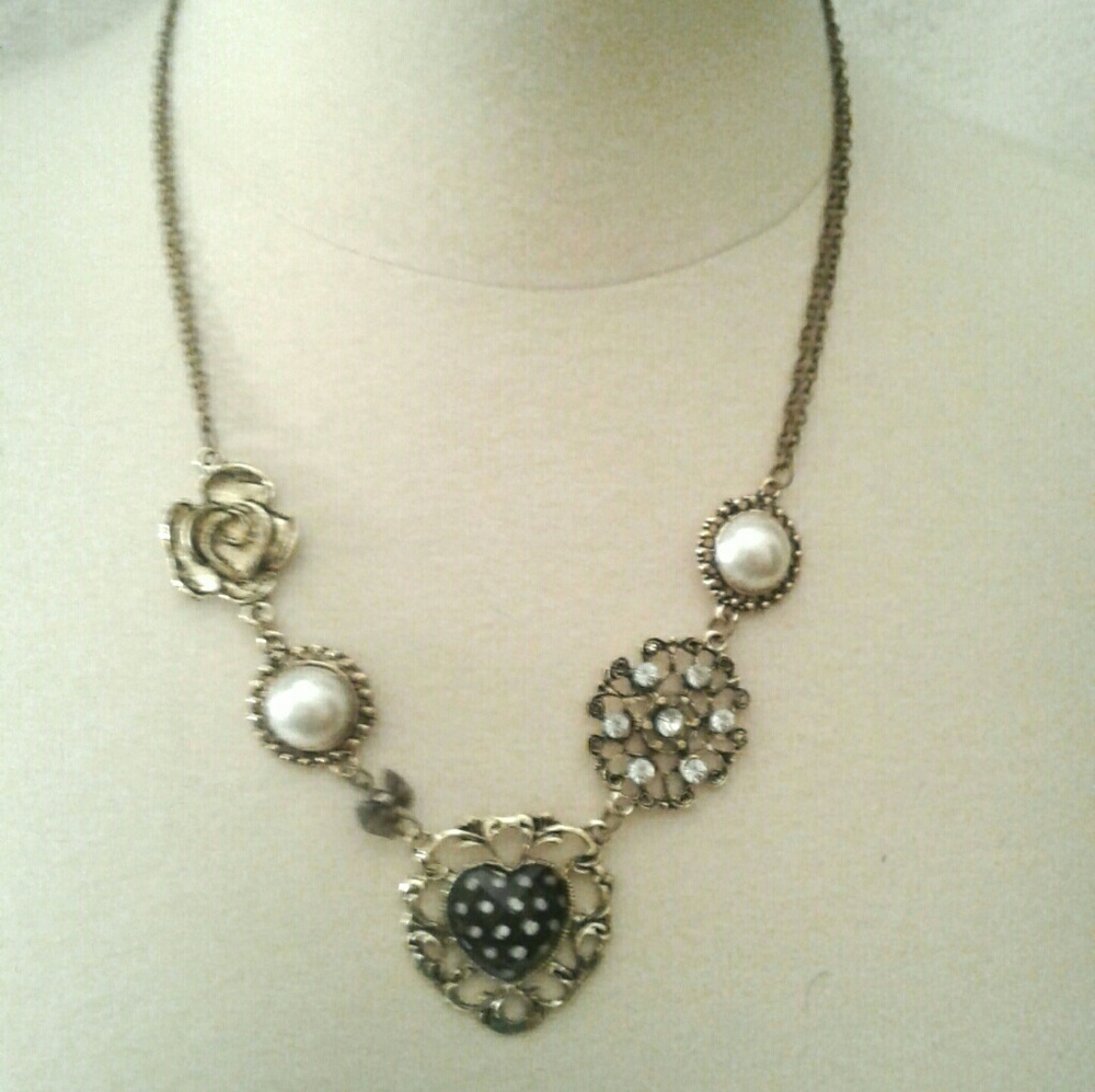 Gold tone and Pearl Crystal Statement Necklace