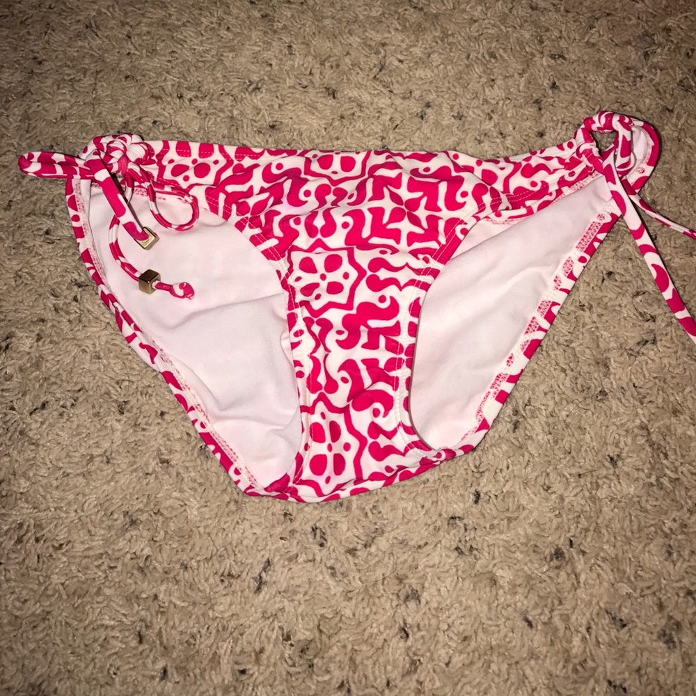 Bikini bottoms
