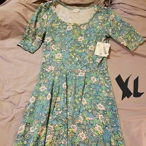 LuLaRoe xl Nicole nwt