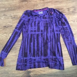 Under Armour fitted heat gear top