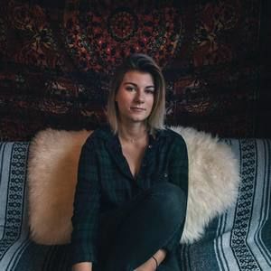 Meet your Posher, Hannah