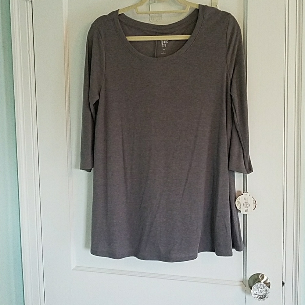S.O. Brand 3/4 Sleeve tunic swing tee