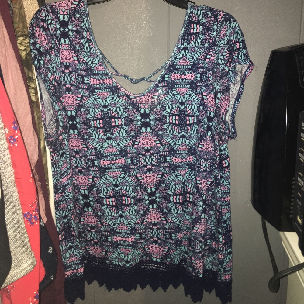 Open back tshirt