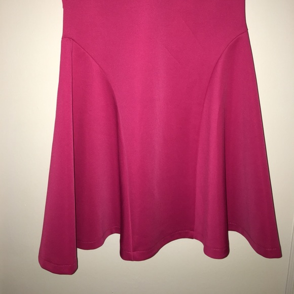 Hot pink dress - Picture 2 of 4