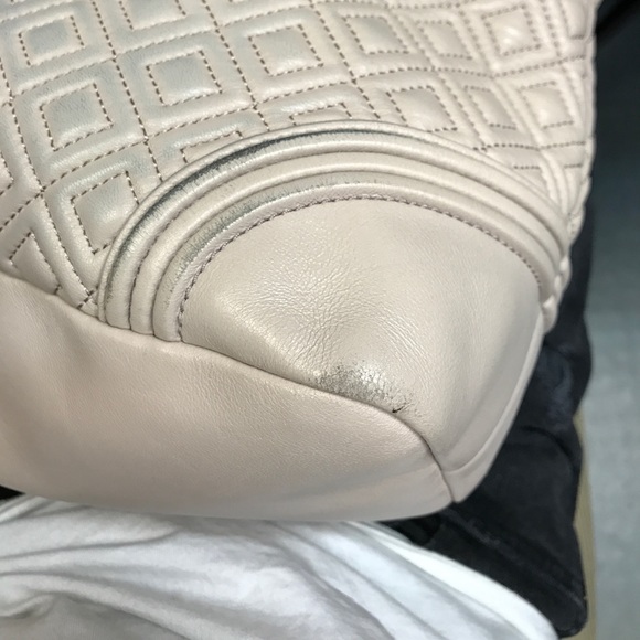 Tory burch Leather Lamp Skin Preowned totes - Picture 7 of 7