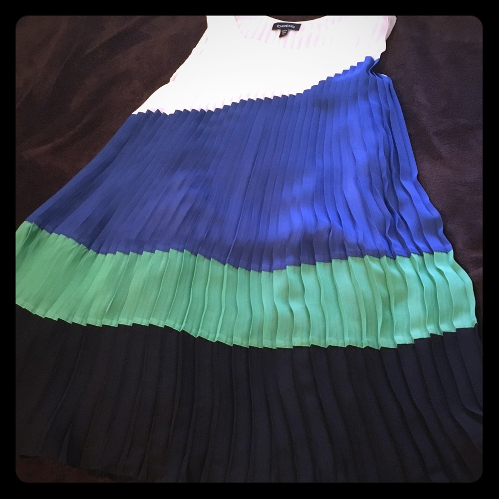Gorgeous pleated BEBE dress
