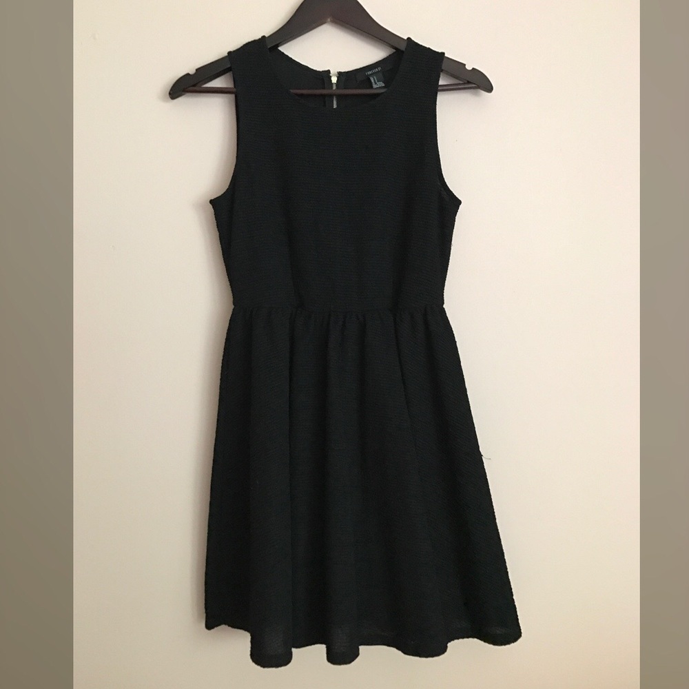 BLACK SKATER DRESS