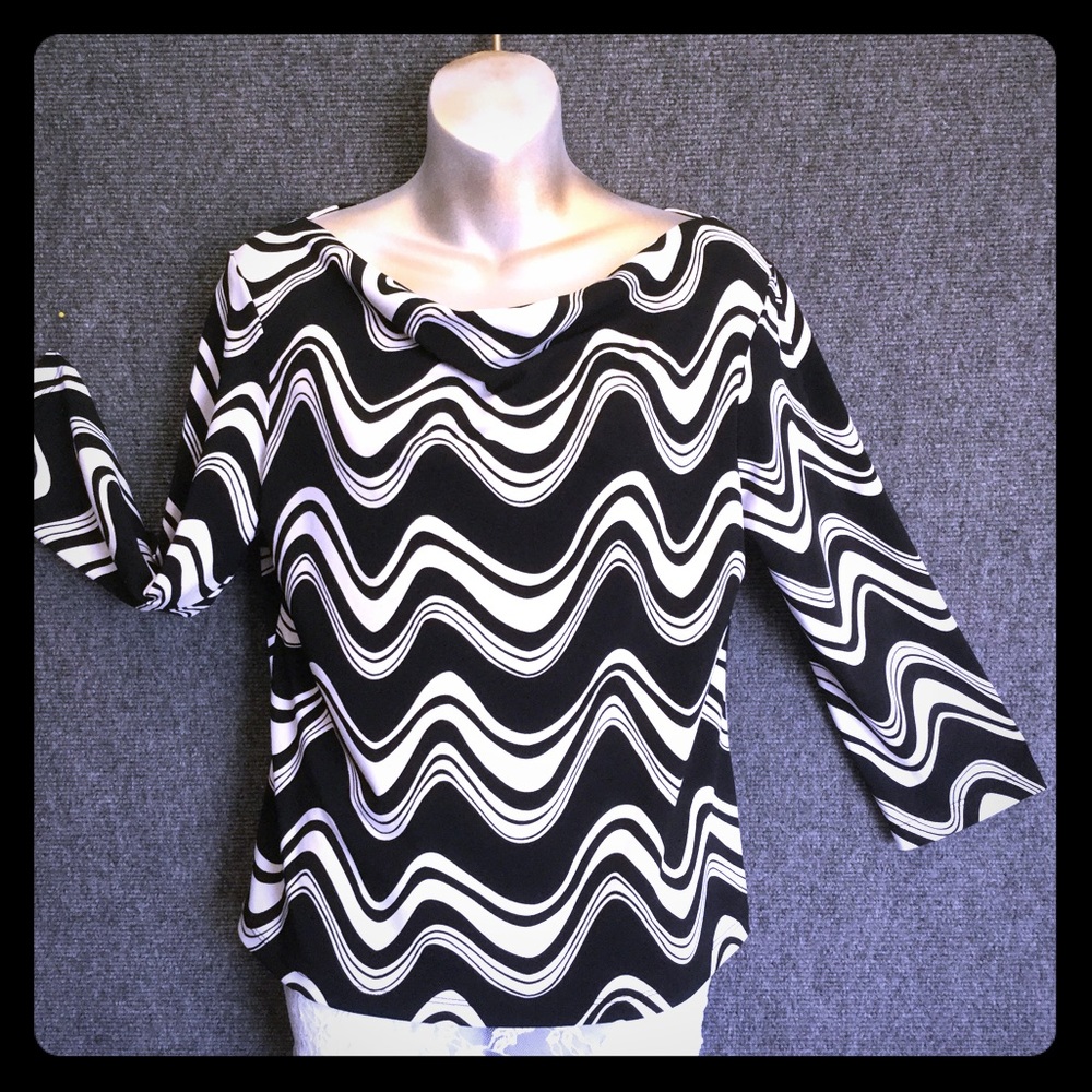 Notations poly stretch M easy care top ⭐️