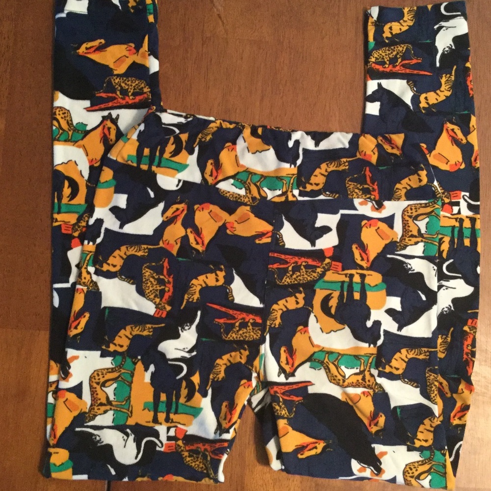 LuLaRoe OS animal print leggings