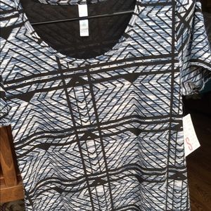 NWT lularoe small classic t
