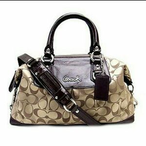 Authentic Coach Signature Ashley Discontinued