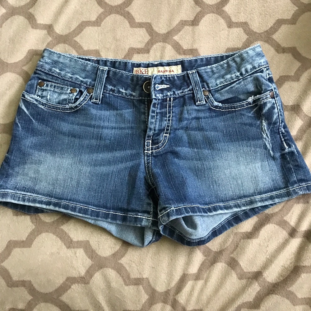 BKE Jean shorts!