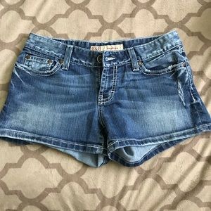 BKE Jean shorts!