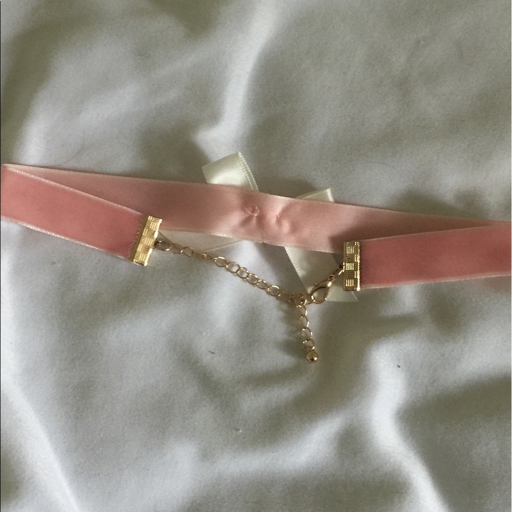 Trendy accessories bundle - Picture 4 of 4