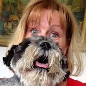 Meet your Posher, Emilea