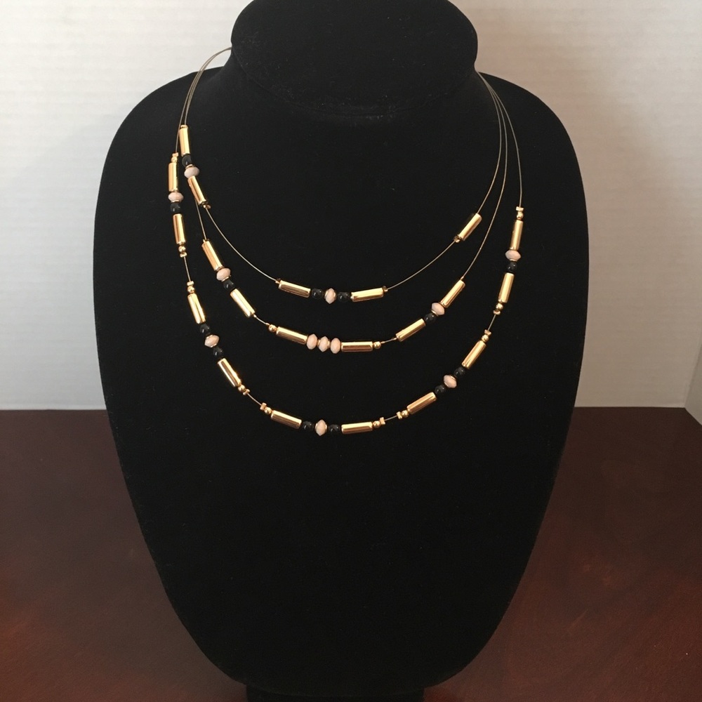 Gold and black detailed necklace
