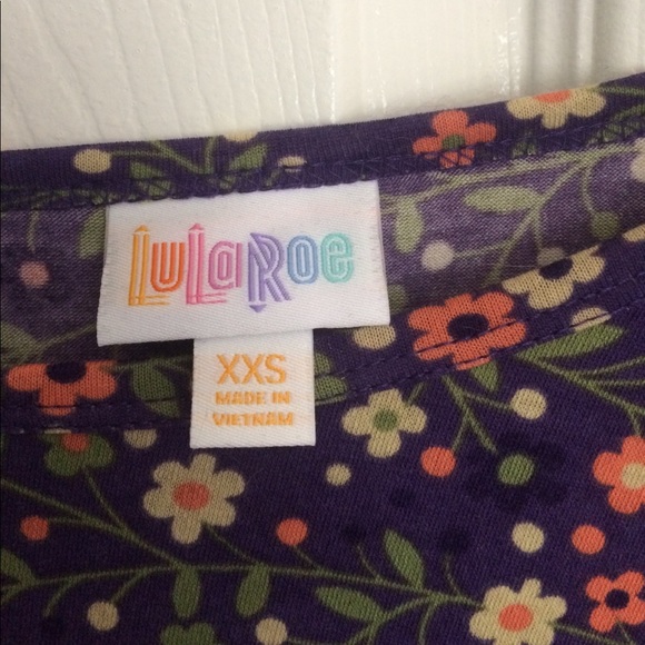 BNWT Floral LuLaRoe Irma - Picture 3 of 4