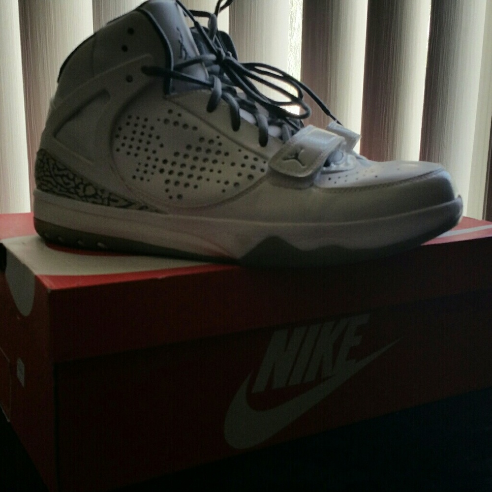 Nike Air Flight Classic Size 11 - image 1