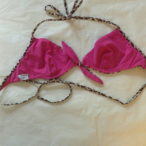 👋Closing today!!Bikini top👙 - Picture 2 of 3