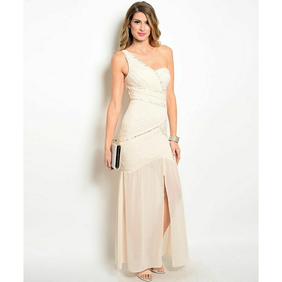 Love Points Classy Peach Evening Gown Dress - Picture 1 of 2