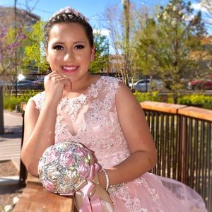 Meet your Posher, Victoria