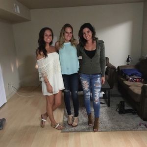 Meet your Posher, Dana