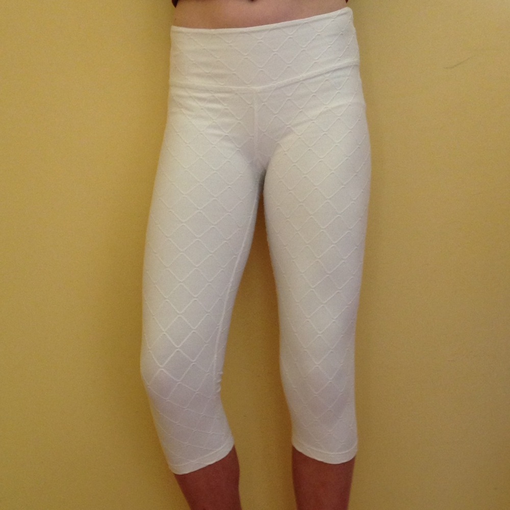 BeyondYoga high waisted women's white capris