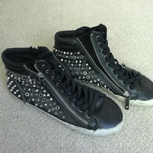 Zara women studded sneakers way cool