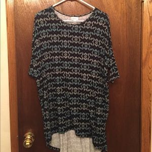Lularoe top- never worn!