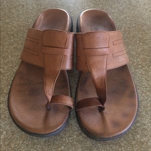 Size 8 leather Chaco sandal