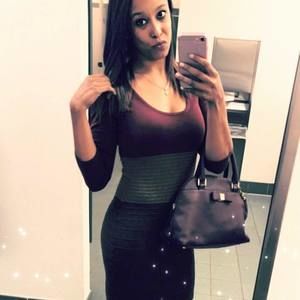 Meet your Posher, Kaci