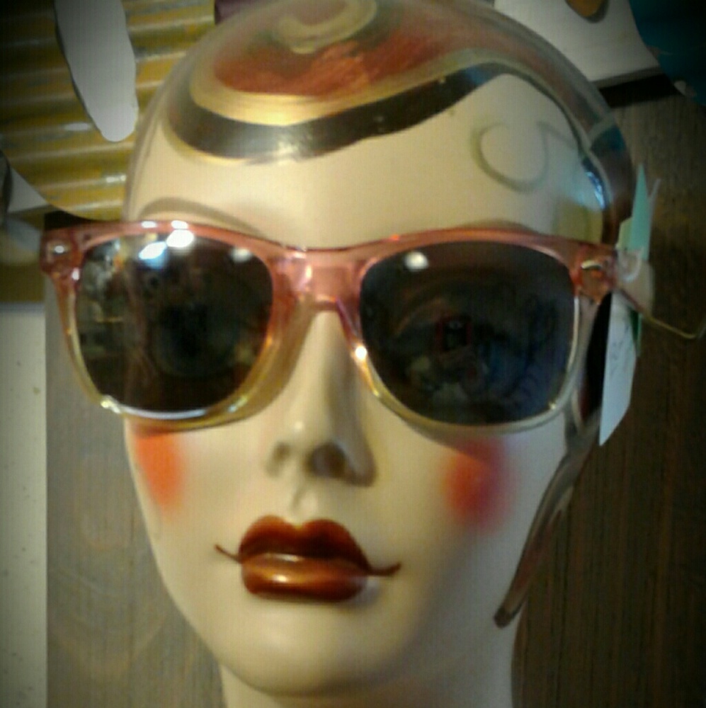 Colorworks Eyewear "Ray" in vintage ROSE