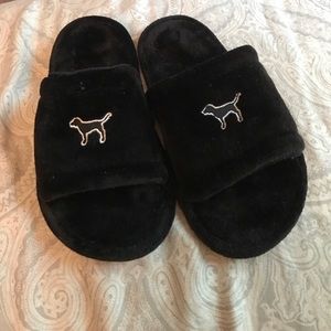 Victoria secret slippers fuzzy black