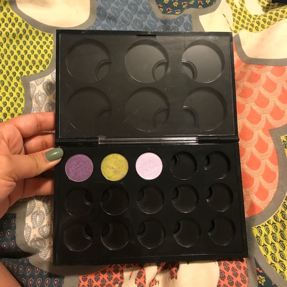 Mac Pro Pallet