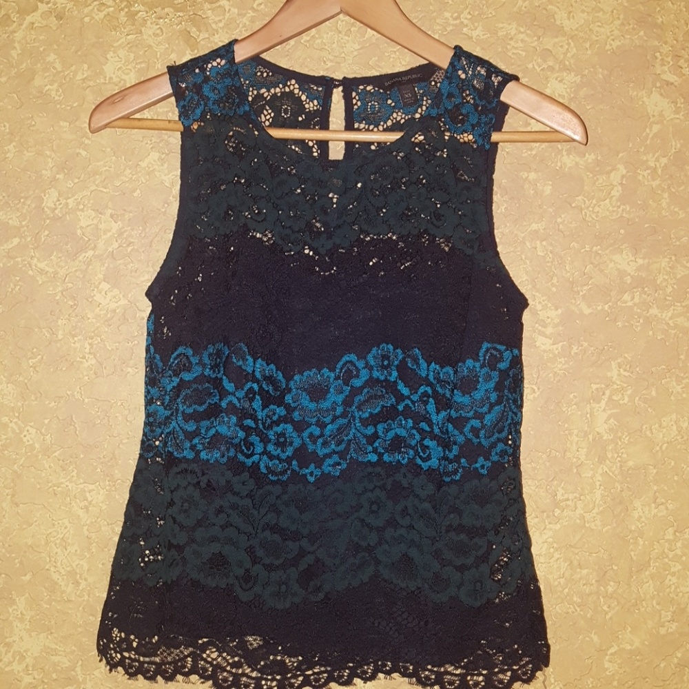 Sleeveless Multi Color Blouse