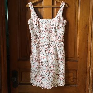Charming little white w/ Red roses dress