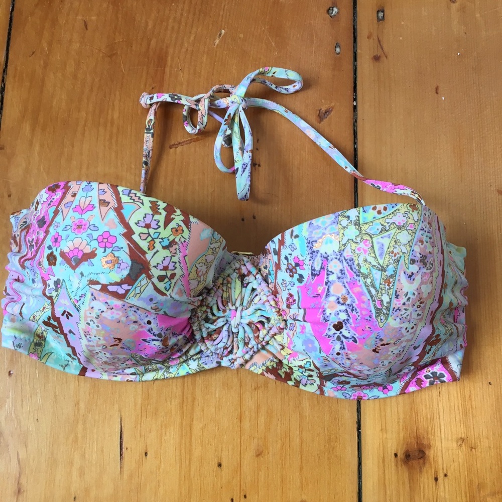 Victoria's Secret bikini top (32DD), Never worn