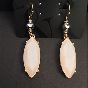 Gorgeous dangling earrings