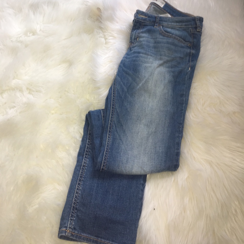 Hollister light wash jeans