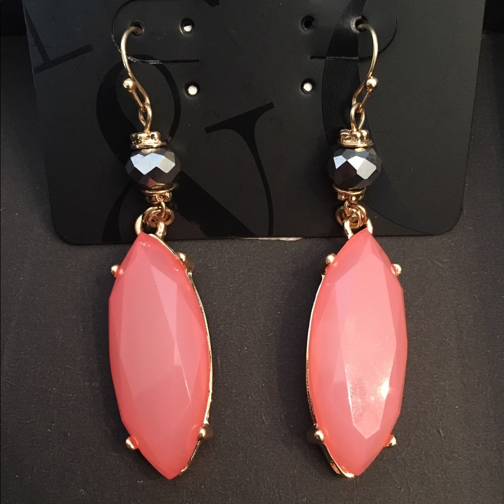Gorgeous dangling earrings