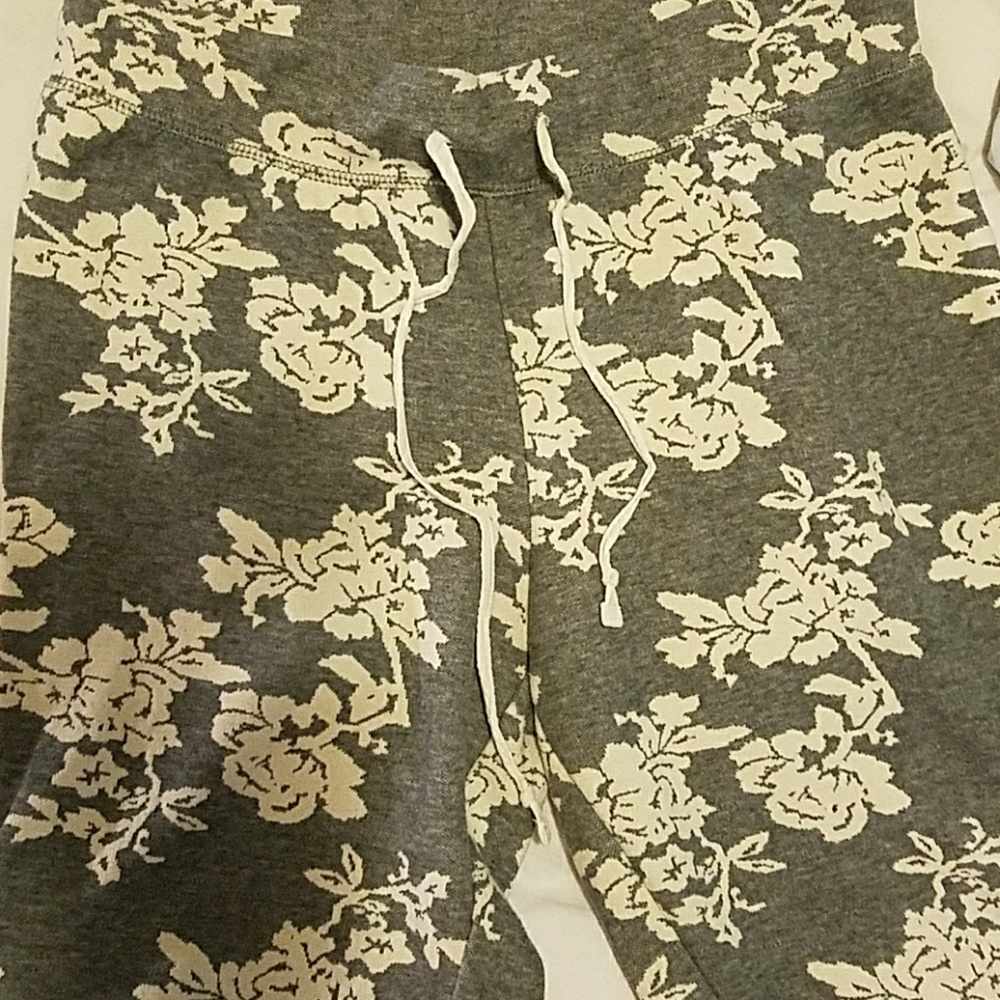 Jogging pants