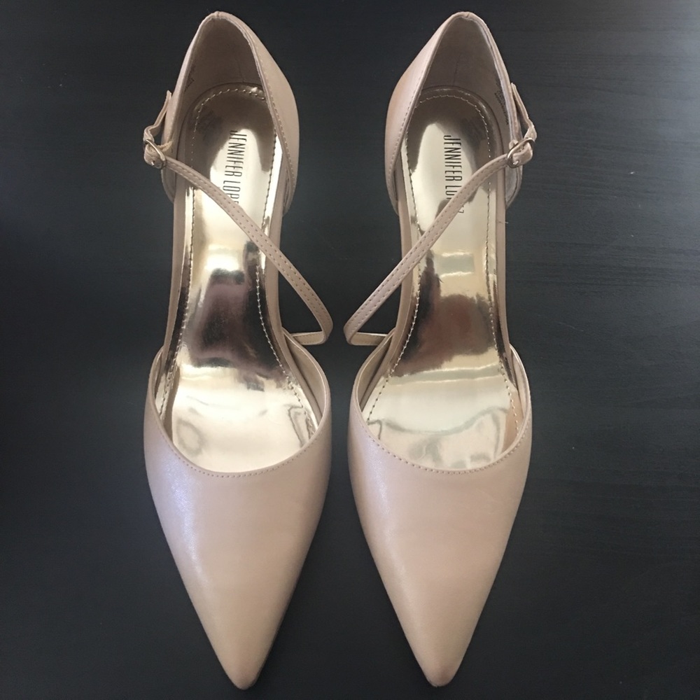 Jennifer Lopez Nude Heels 👠