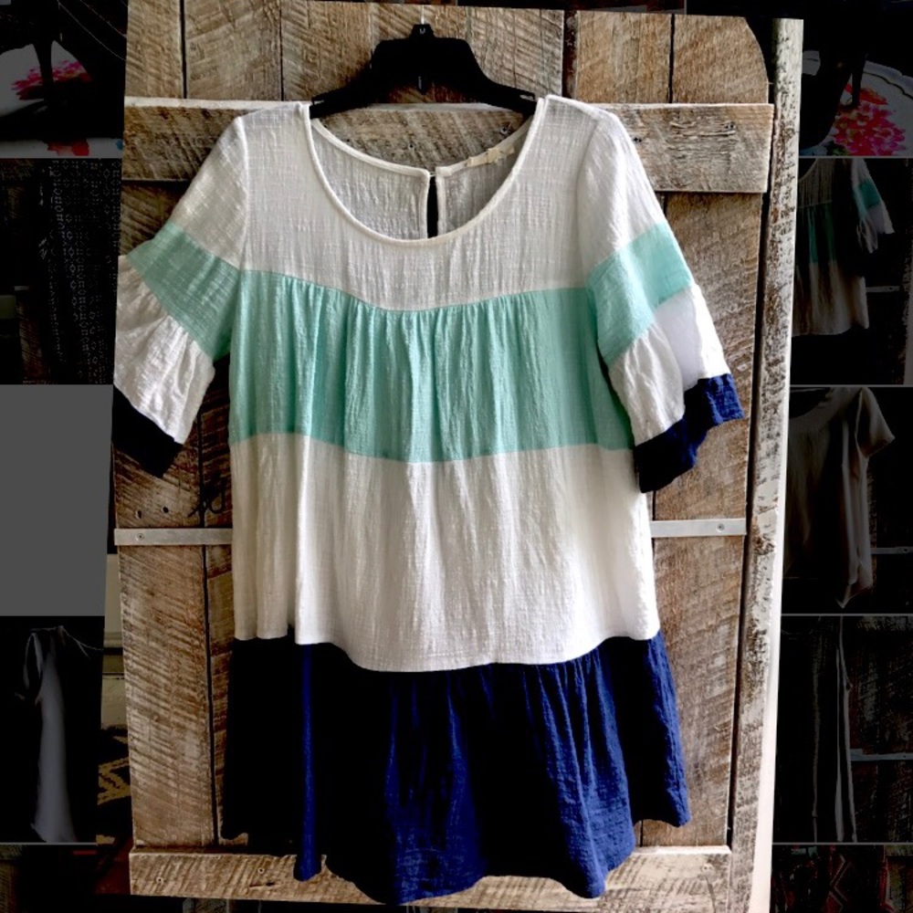 <Dress/long Shirt >