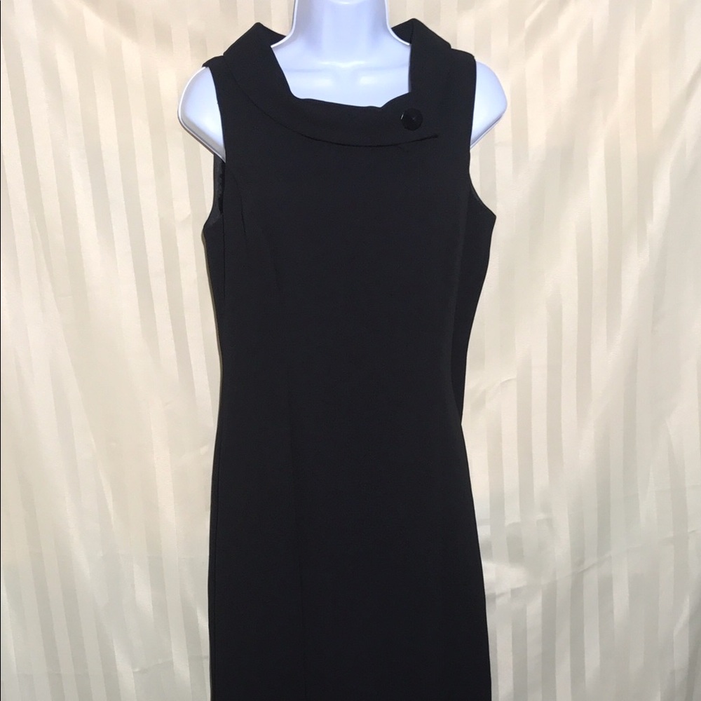 Women's Dress Barn Size 8 Black evening dress.
