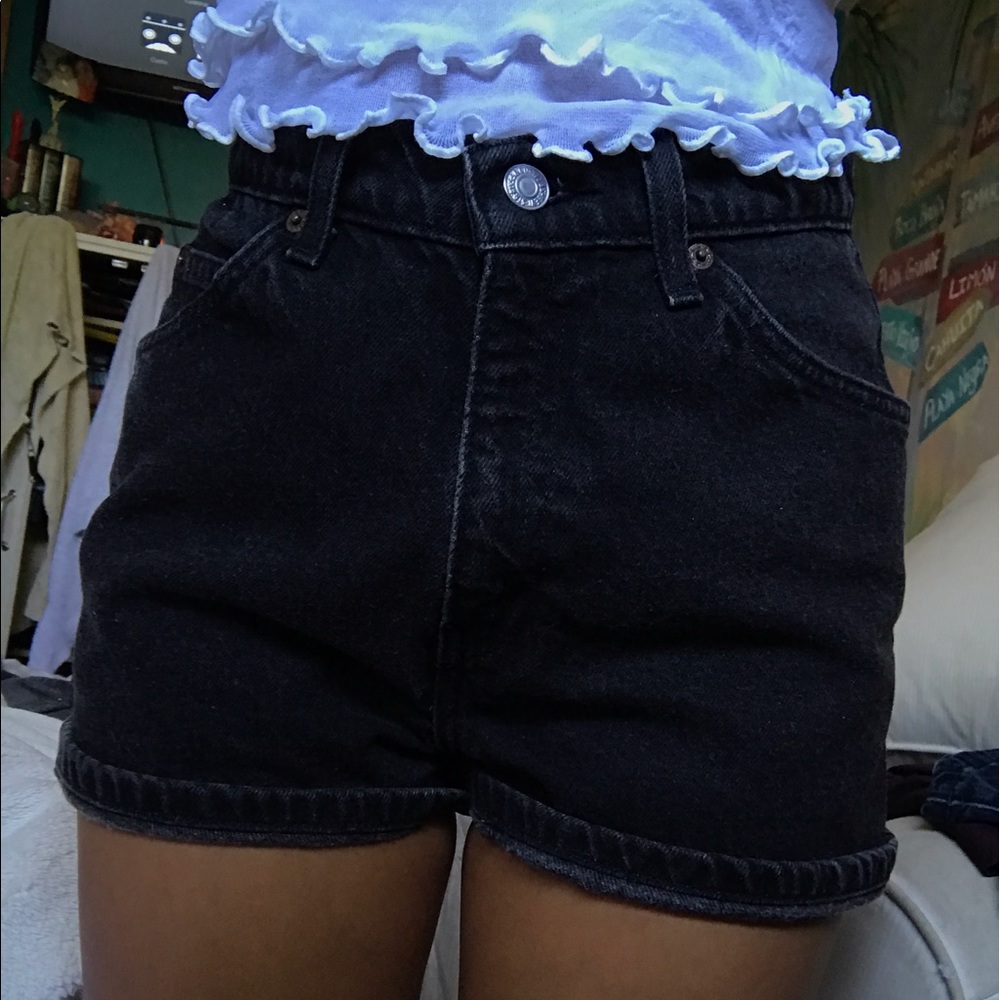 Vintage High Waisted Mom Levi's Shorts