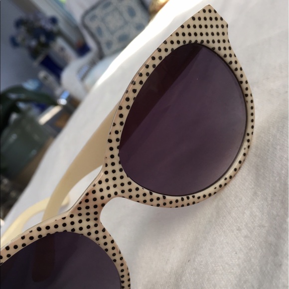 Forever 21 cream polka dot sunglasses - Picture 2 of 2